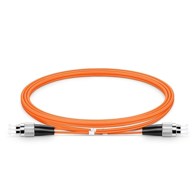 Cable à fibre optique en plastique personnalisé pour une connexion à faible perte dans les réseaux de télécommunications et Ethernet avec connecteurs FC ST LC SC Simplex