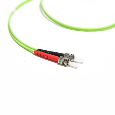 La correction duplex à plusieurs modes de fonctionnement de fibre de St LE millimètre OM2 50/125 3.0mm de câble à fibres optiques attachent ST-LC UPC, 1M/2M/3M/5M/10M