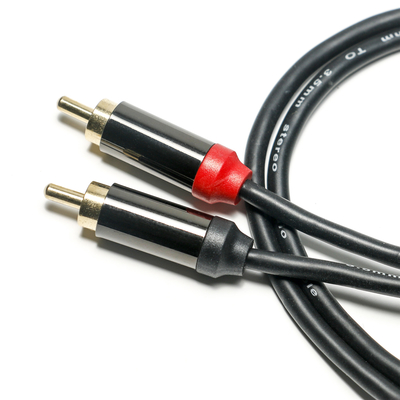 Câble Audio numérique RCA coque en métal plaqué couverture en PVC noir longueur 3.5mm 1.25M connecteur doré pour audio de voiture