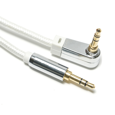 Câble SPDIF Audio numérique AUX blanc 90 ° 3.5mm corde tricotée alliage d'aluminium plaqué pour haut-parleur audio de voiture 0.92M