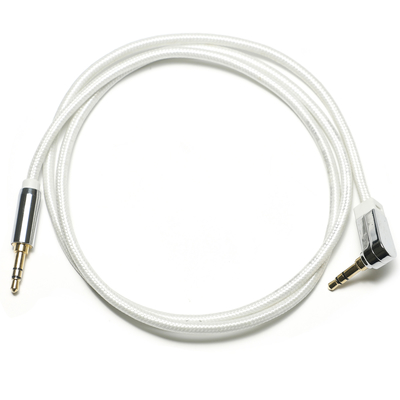 Câble SPDIF Audio numérique AUX blanc 90 ° 3.5mm corde tricotée alliage d'aluminium plaqué pour haut-parleur audio de voiture 0.92M