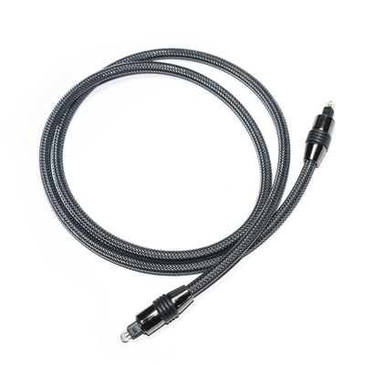 Coquille en métal tressée en nylon noir Toslink OD6.0 pour le câble TV de haut-parleur numérique de sortie 1.2M