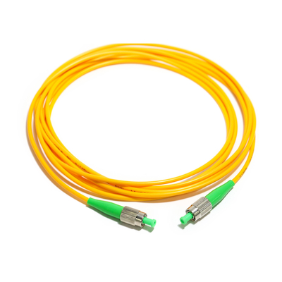 La correction optique de fibre attachent le port jaune de mode unitaire de 3.0MM pour le réseau 2M 3M de LAN WLAN