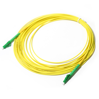 2 / Corde optique simple OM4 2M 3M For WLAN LAN Ftth Drop Cable de fibre multimode de FC 10G