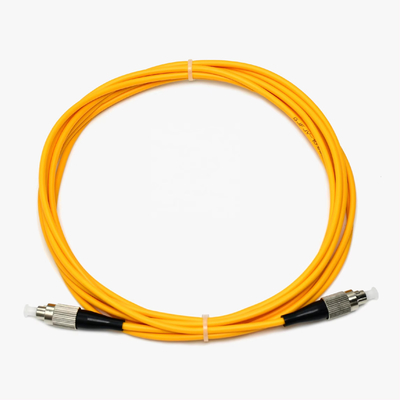 UPC APC câble de patch de fibre de câble de saut de fibre optique